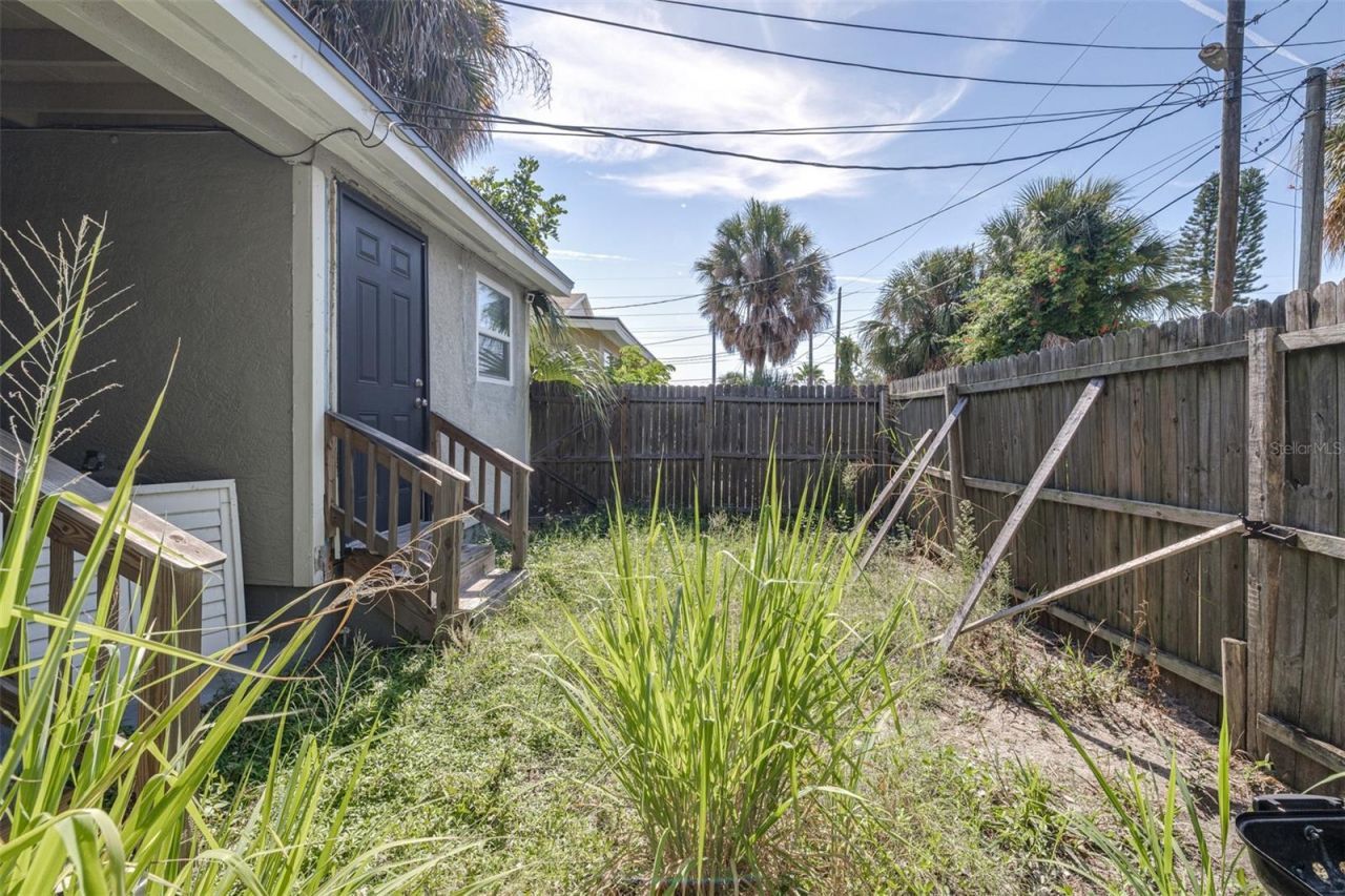 2834 & 2836 Freemont Terrace S, Saint Petersburg, FL 33712 Photo