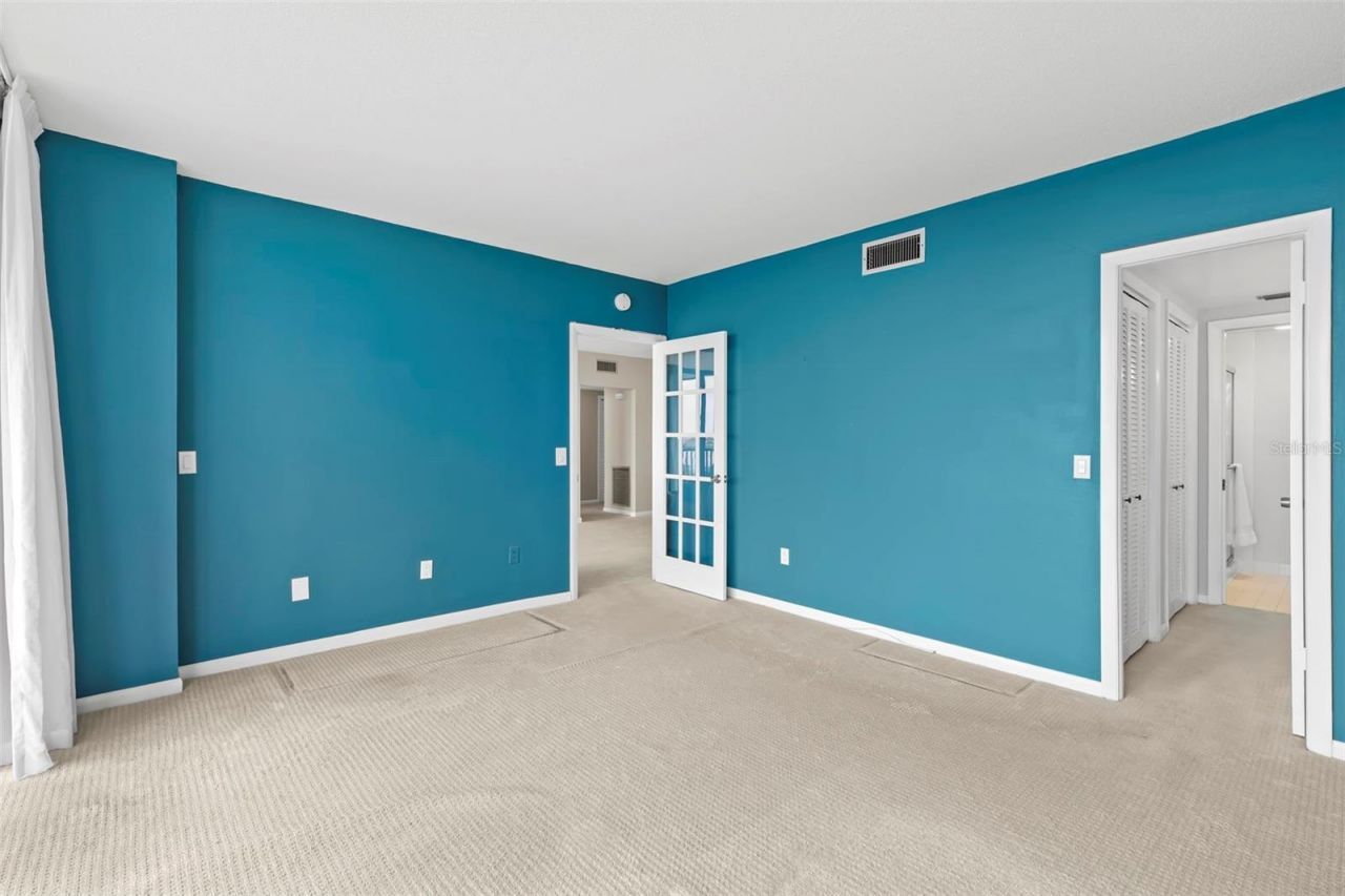 7100 Sunshine Skyway Lane S, Unit 704, Saint Petersburg, FL 33711 Photo