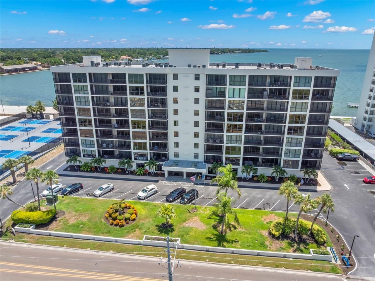 7100 Sunshine Skyway Lane S, Unit 704, Saint Petersburg, FL 33711 Photo