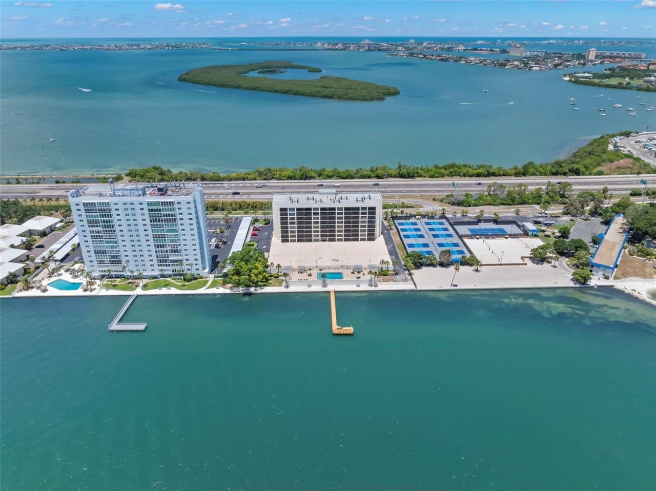 7100 Sunshine Skyway Lane S, Unit 704, Saint Petersburg, FL 33711 Photo
