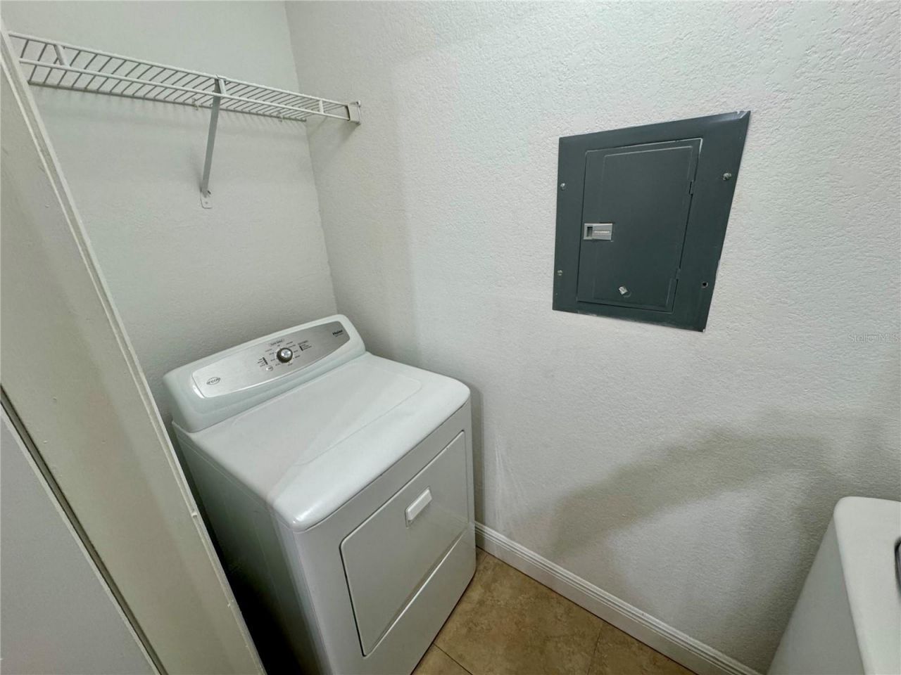 5533 Chrishire Way , Unit F207, Orlando, FL 32822 Photo