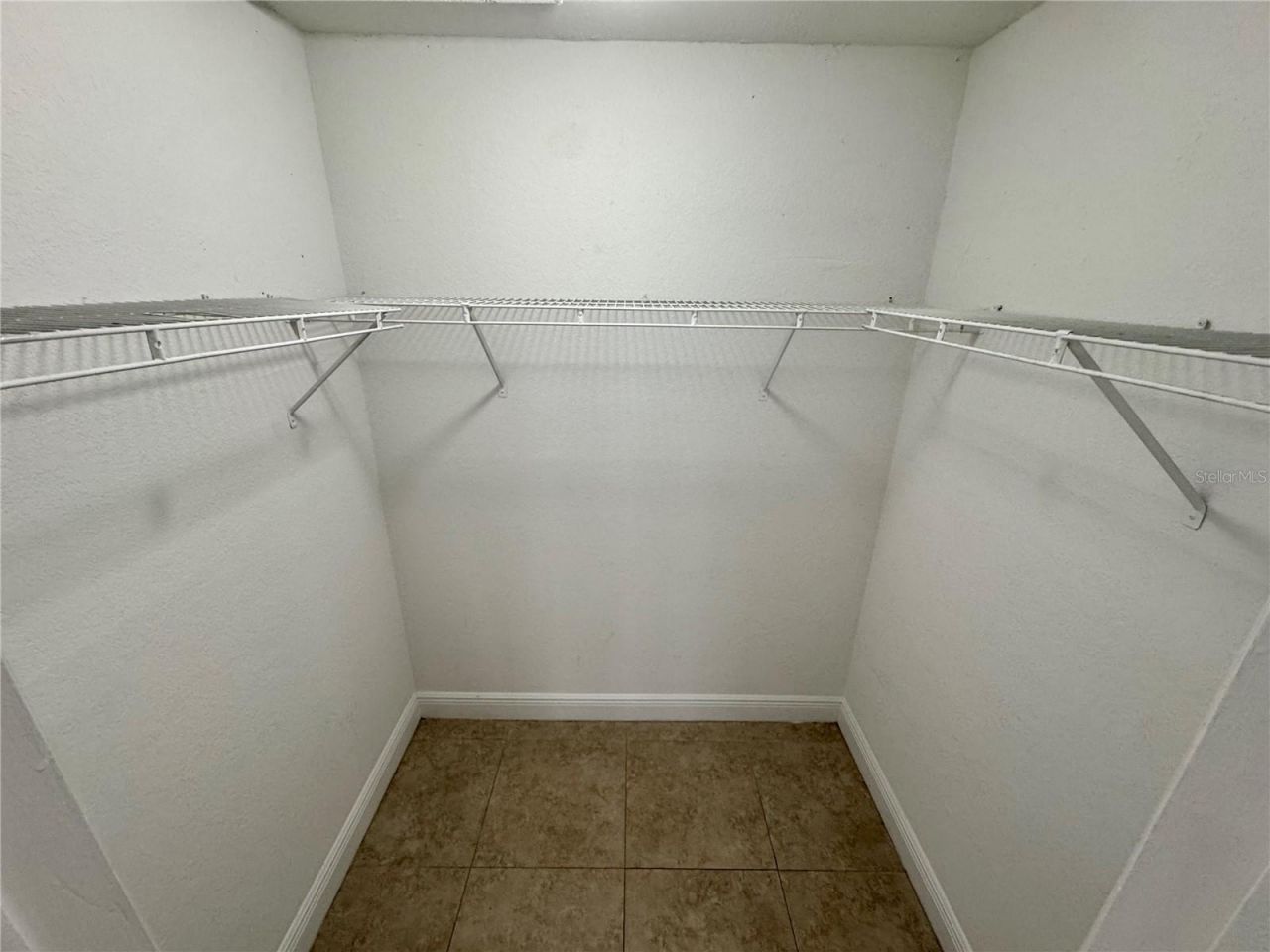 5533 Chrishire Way , Unit F207, Orlando, FL 32822 Photo