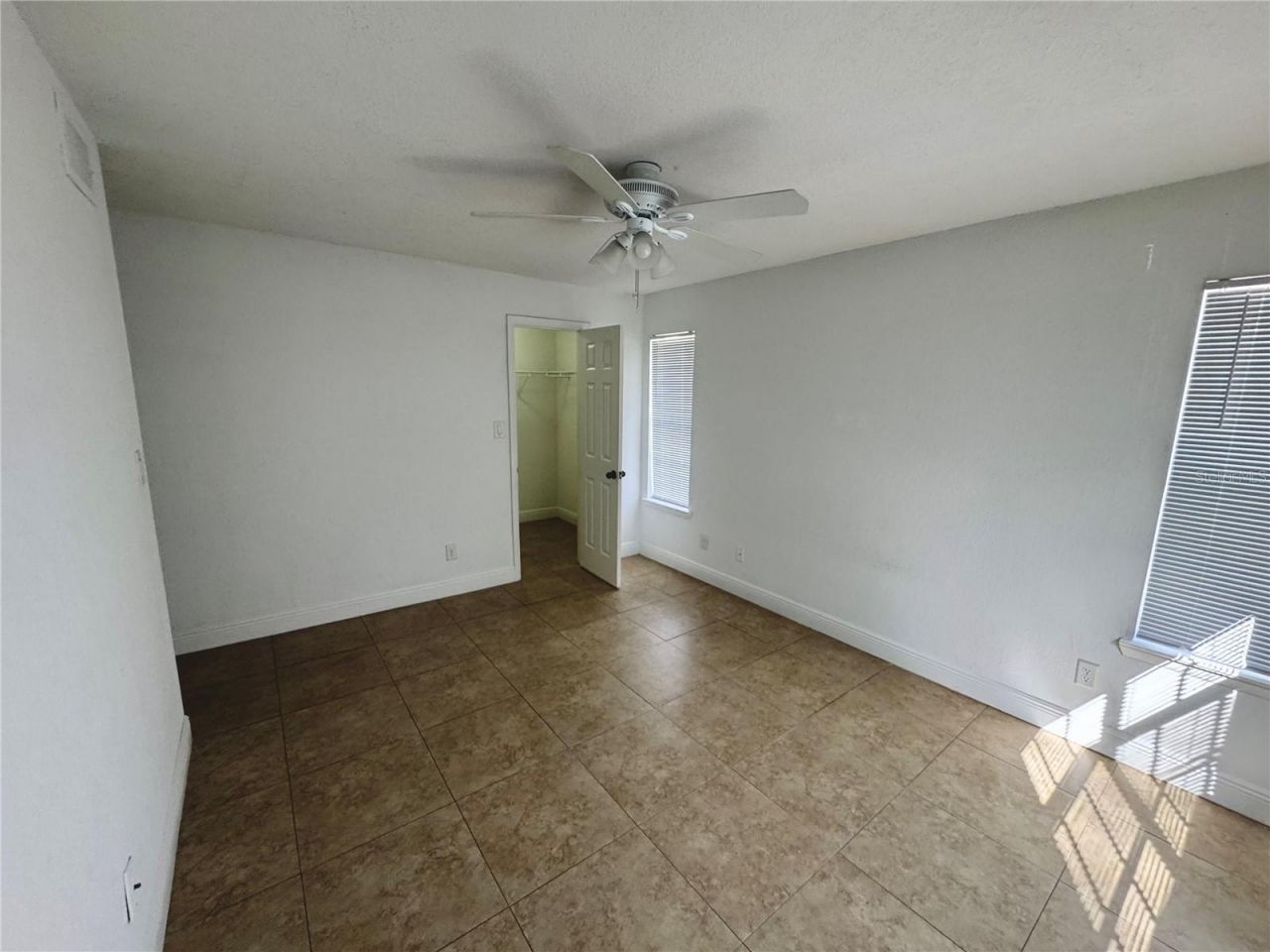 5533 Chrishire Way , Unit F207, Orlando, FL 32822 Photo