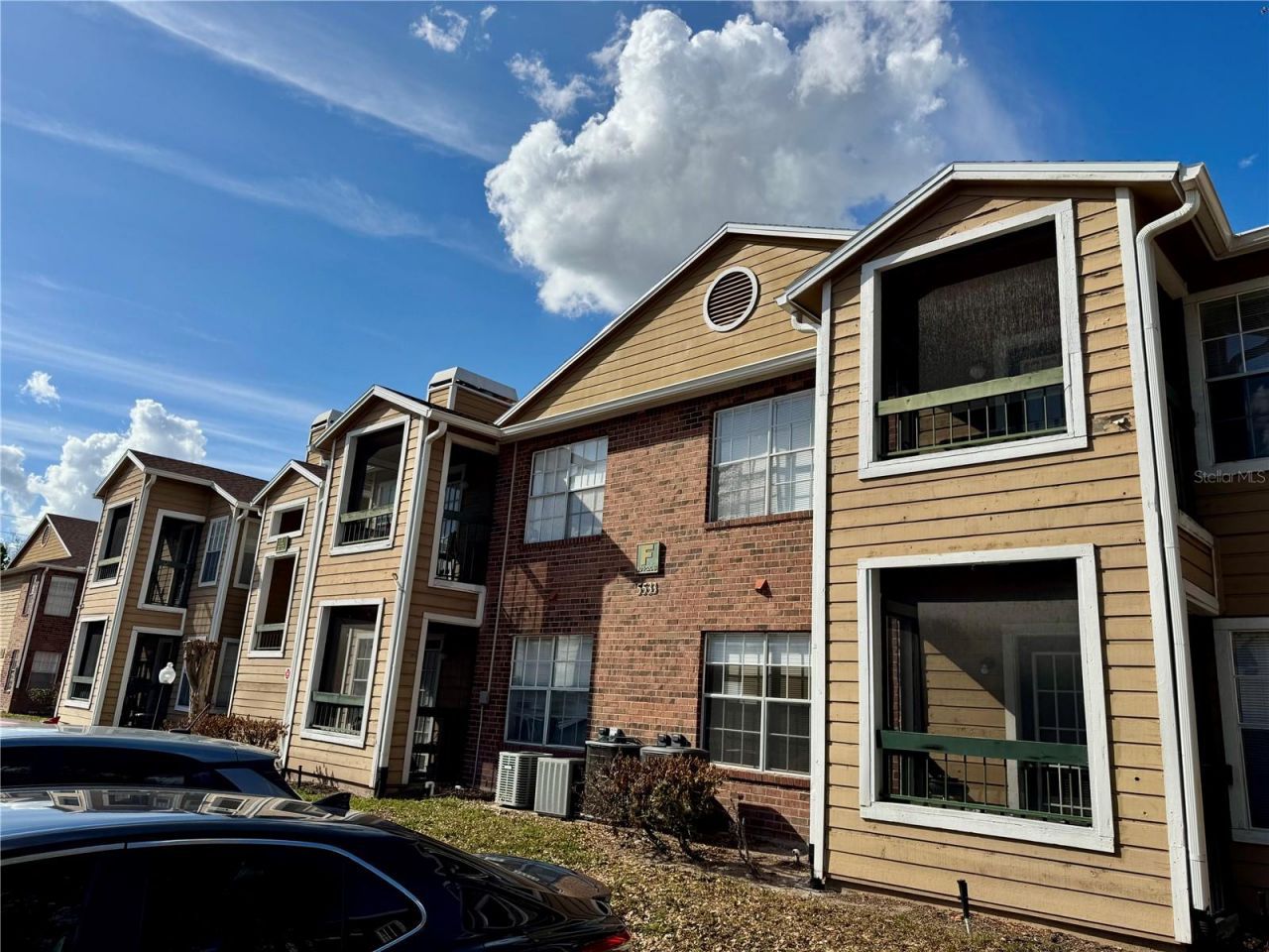 5533 Chrishire Way , Unit F207, Orlando, FL 32822 Photo