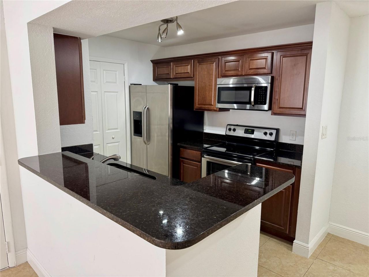 5533 Chrishire Way , Unit F207, Orlando, FL 32822 Photo