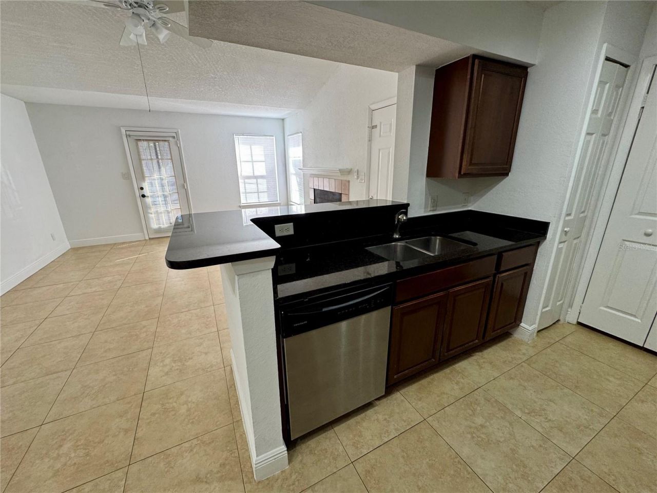 5533 Chrishire Way , Unit F207, Orlando, FL 32822 Photo