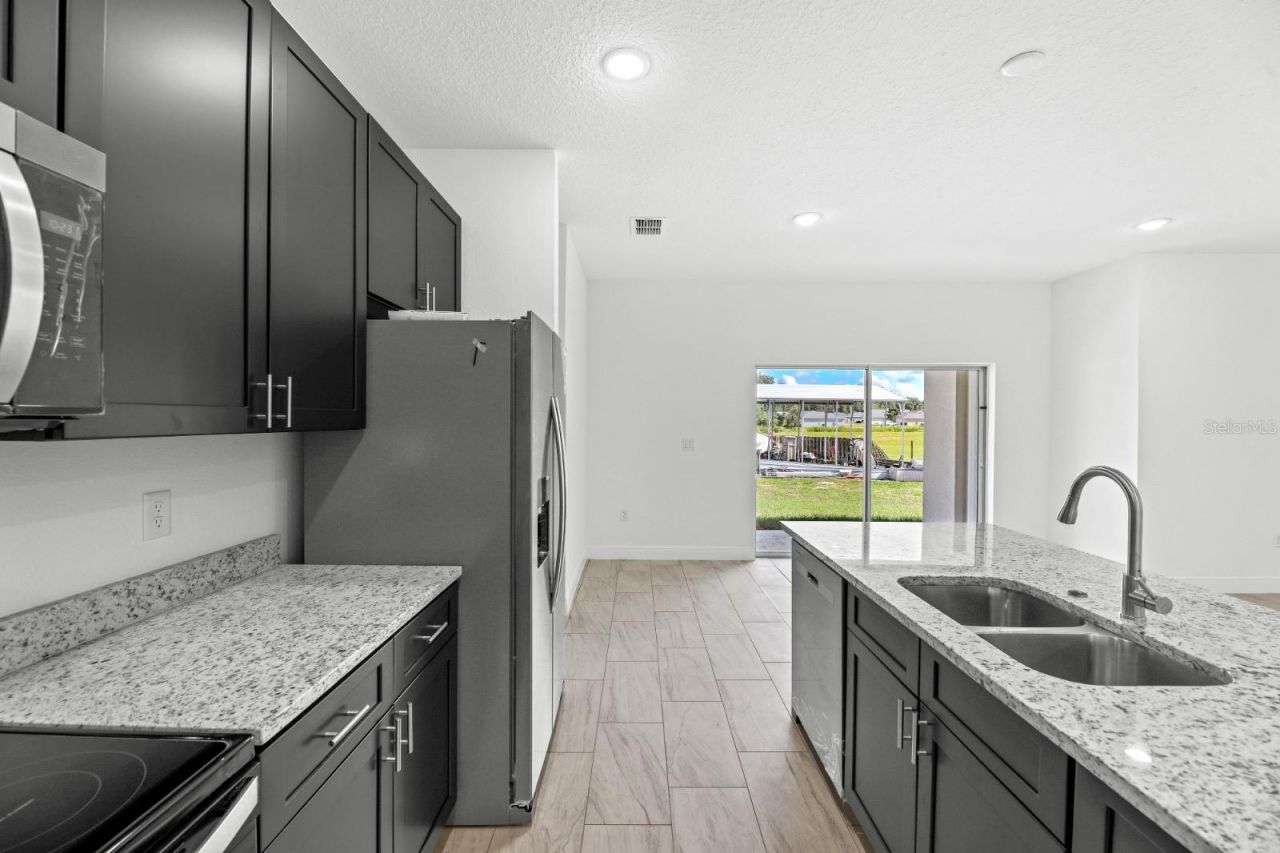2744 W Redgate Drive , Dunnellon, FL 34433 Photo