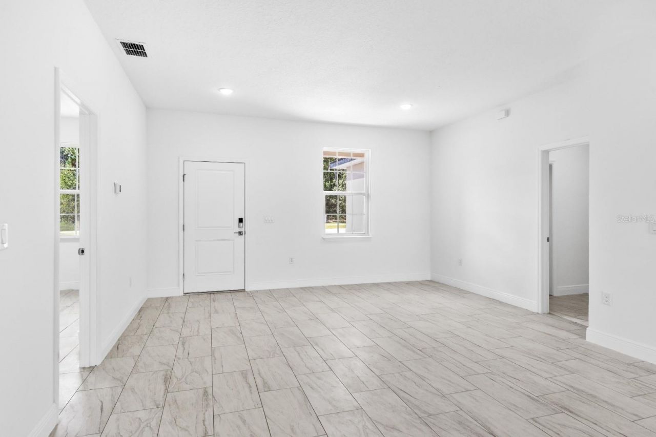2744 W Redgate Drive , Dunnellon, FL 34433 Photo