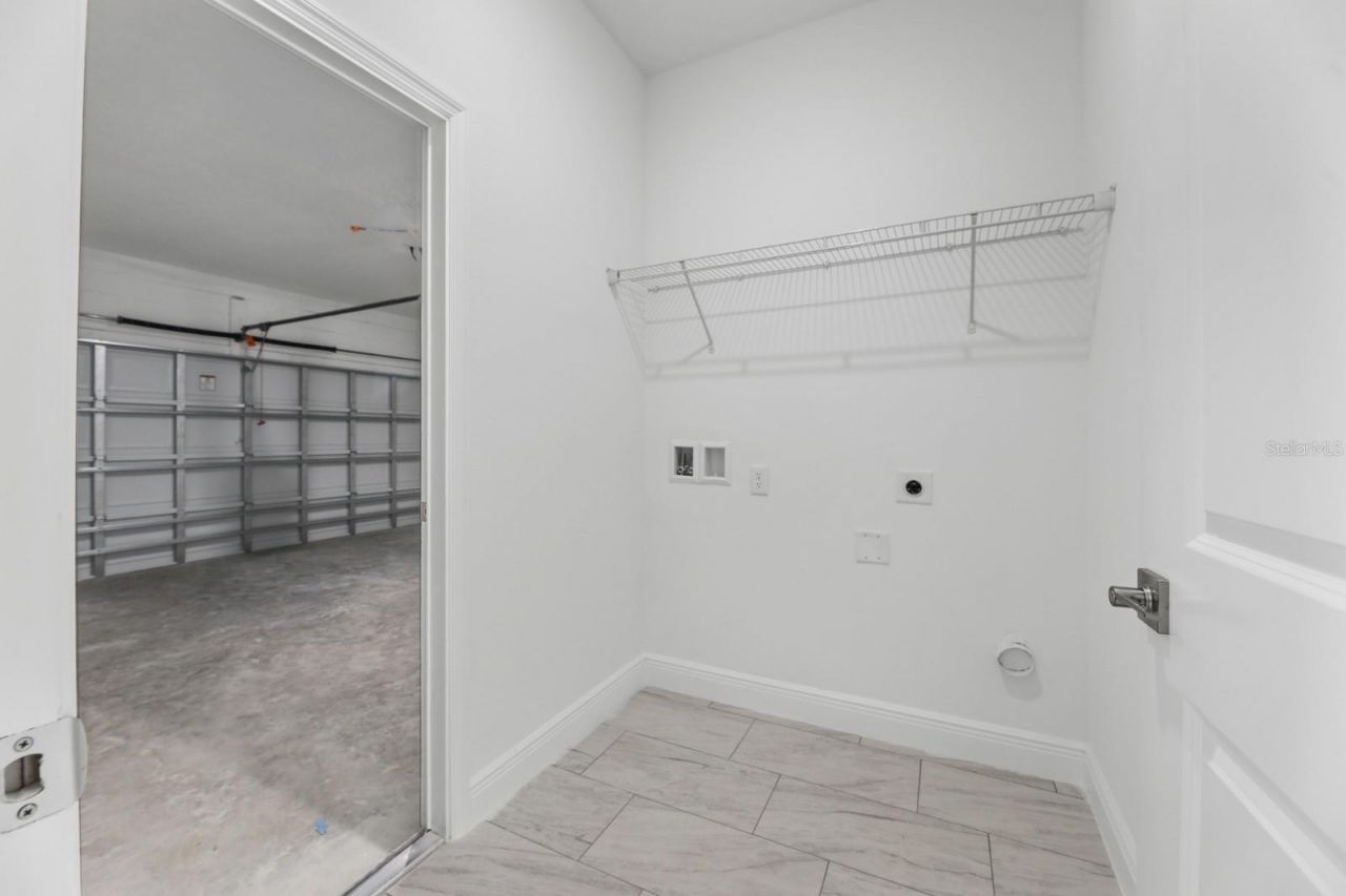 2744 W Redgate Drive , Dunnellon, FL 34433 Photo