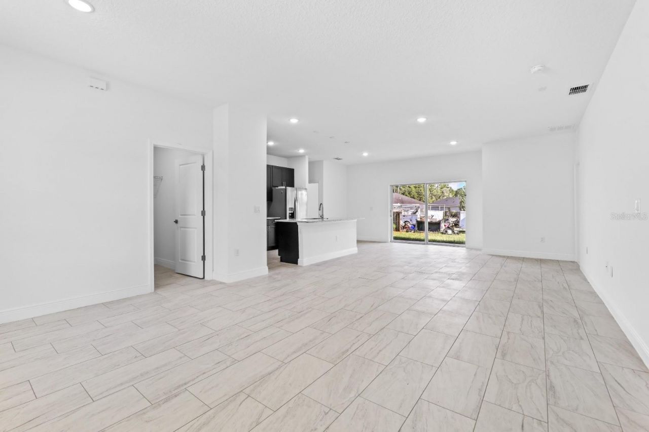 2744 W Redgate Drive , Dunnellon, FL 34433 Photo