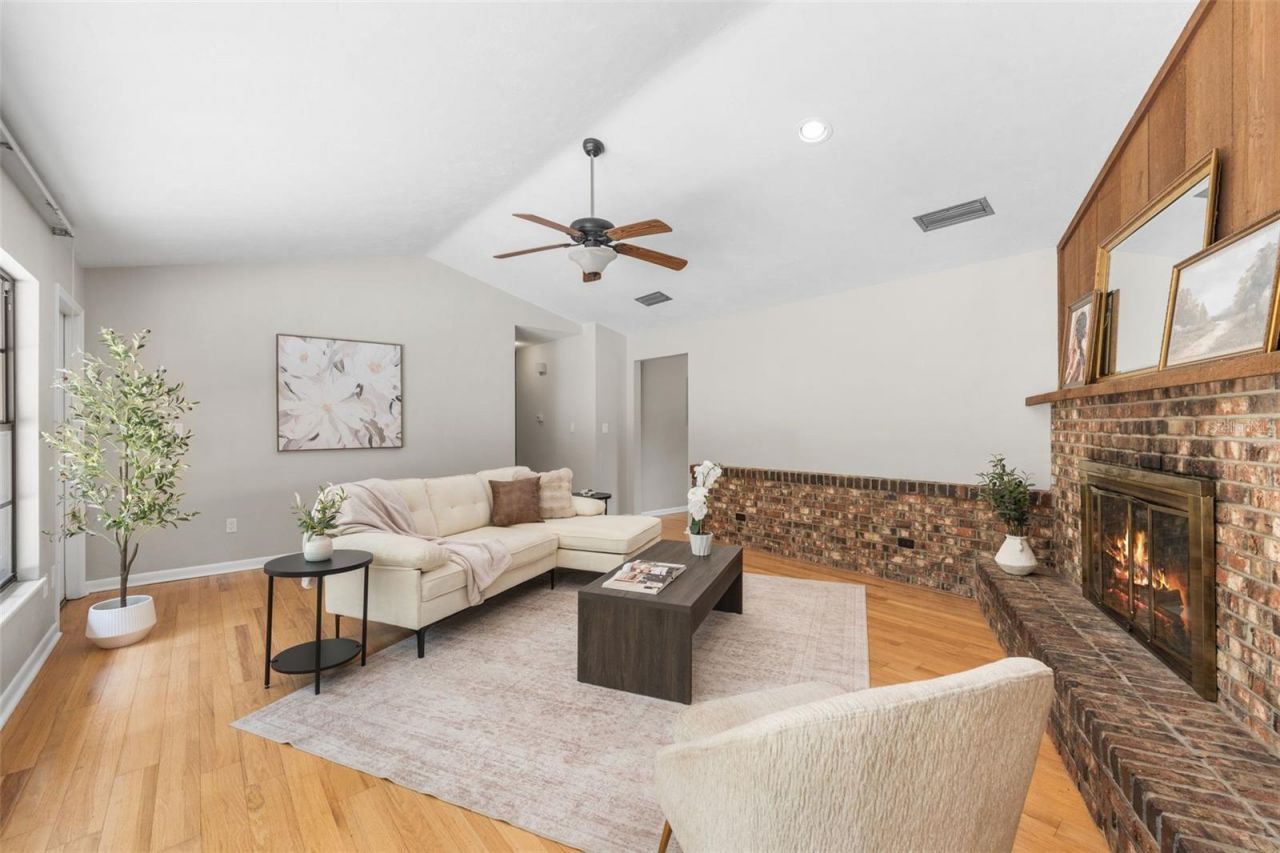 3106 NW 38th Street, Gainesville, FL 32606 Photo