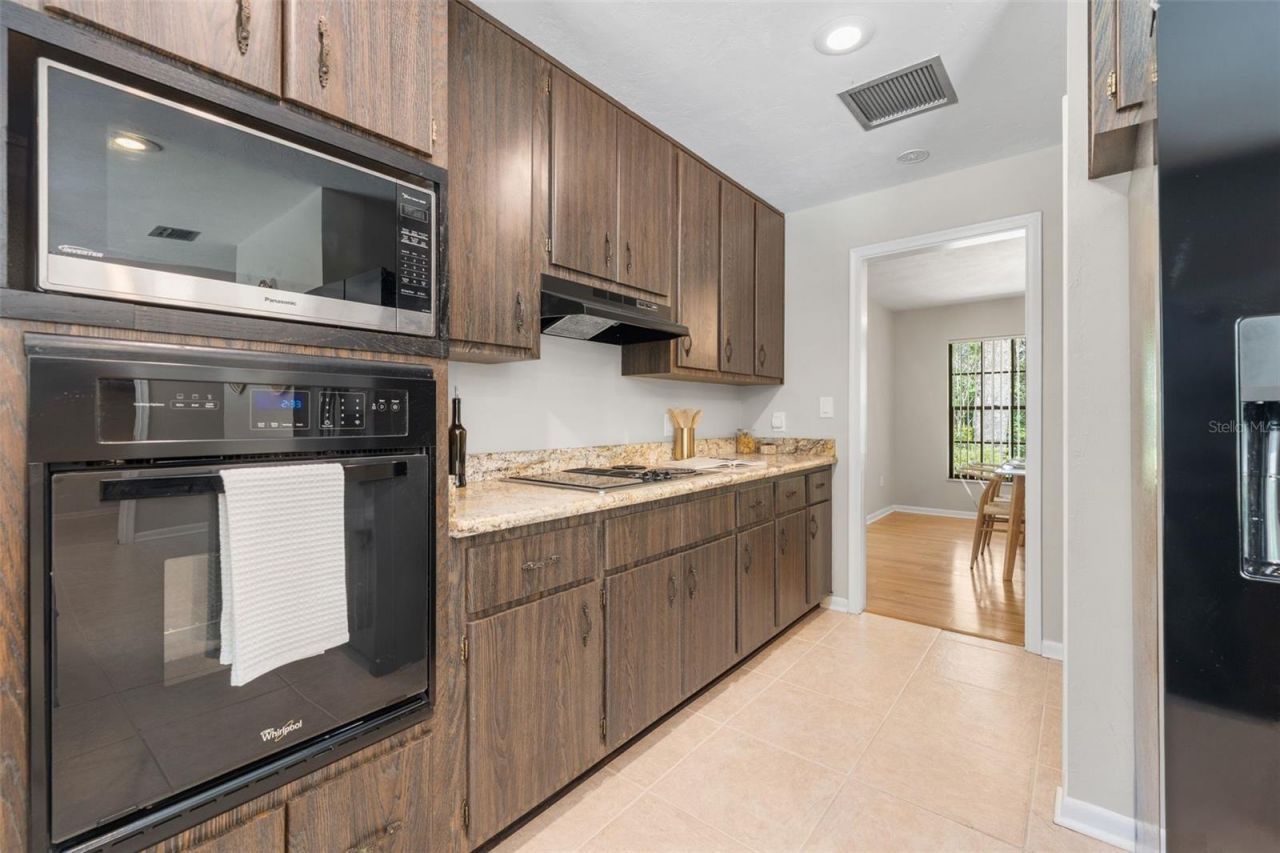 3106 NW 38th Street, Gainesville, FL 32606 Photo