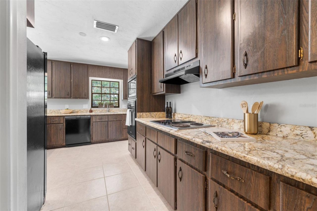 3106 NW 38th Street, Gainesville, FL 32606 Photo