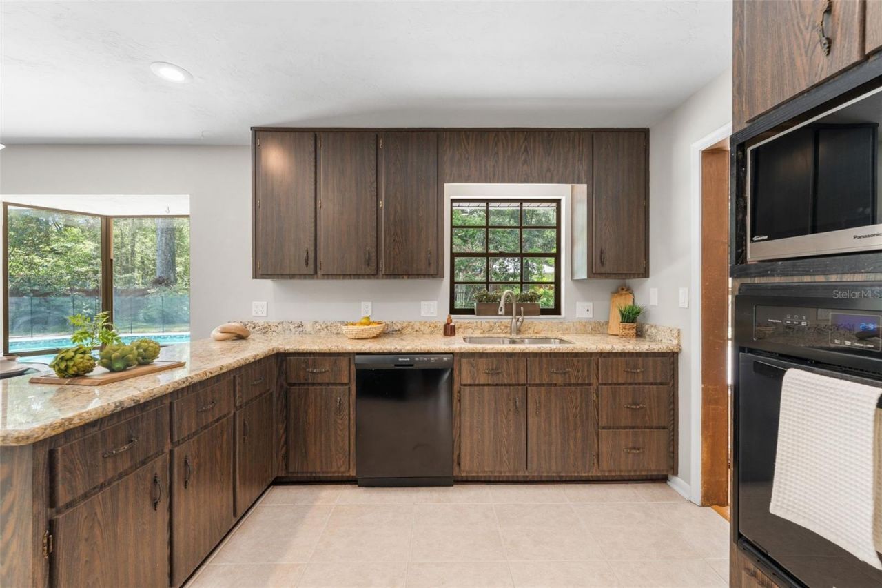 3106 NW 38th Street, Gainesville, FL 32606 Photo