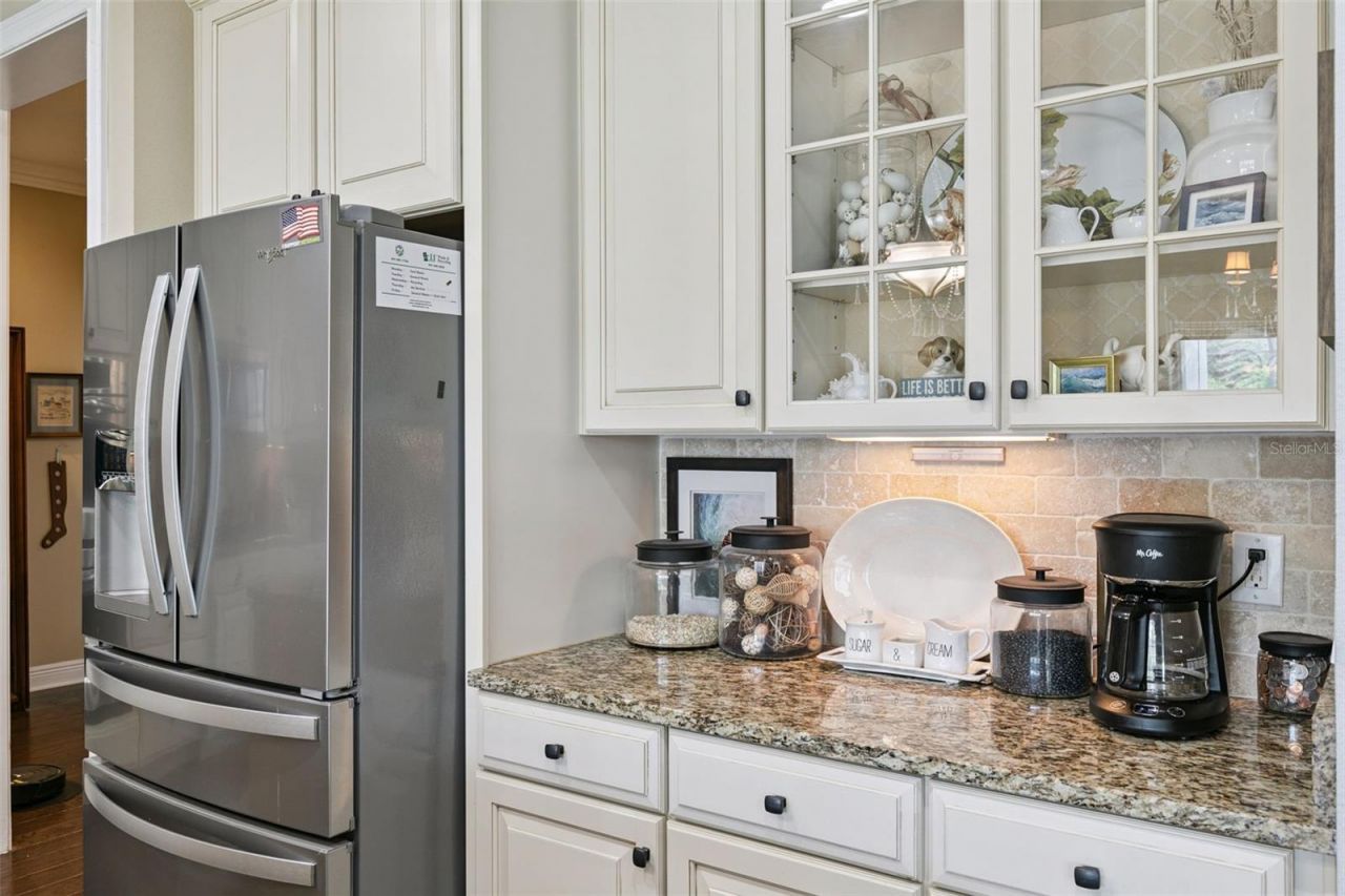 4017 Isle Vista Avenue , Orlando, FL 32812 Photo