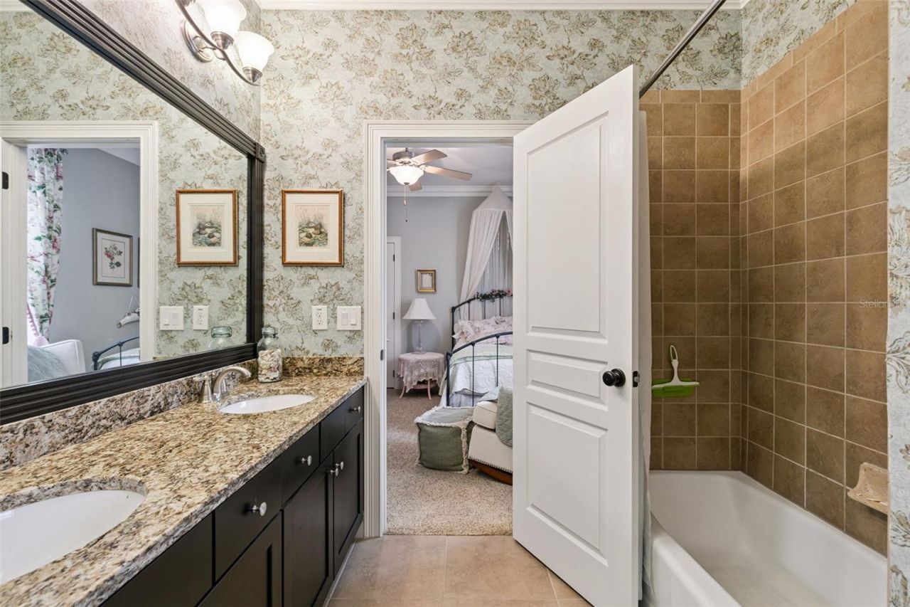 4017 Isle Vista Avenue , Orlando, FL 32812 Photo