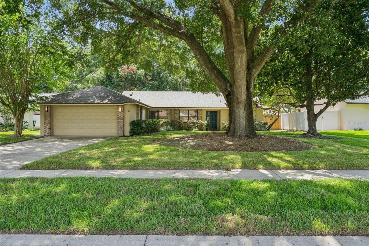 9433 Palm Tree Drive , Windermere, FL 34786 Photo