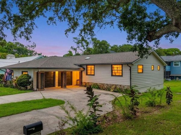 12756 POINSETTIA AVENUE, SEMINOLE, FL 33776