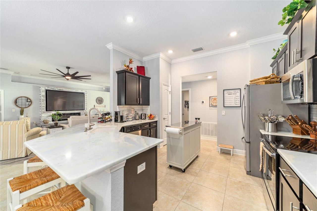 6943 SE 11th Place , Ocala, FL 34472 Photo