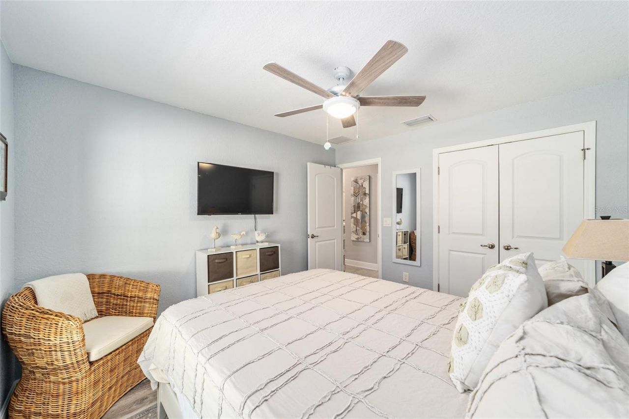 6943 SE 11th Place , Ocala, FL 34472 Photo