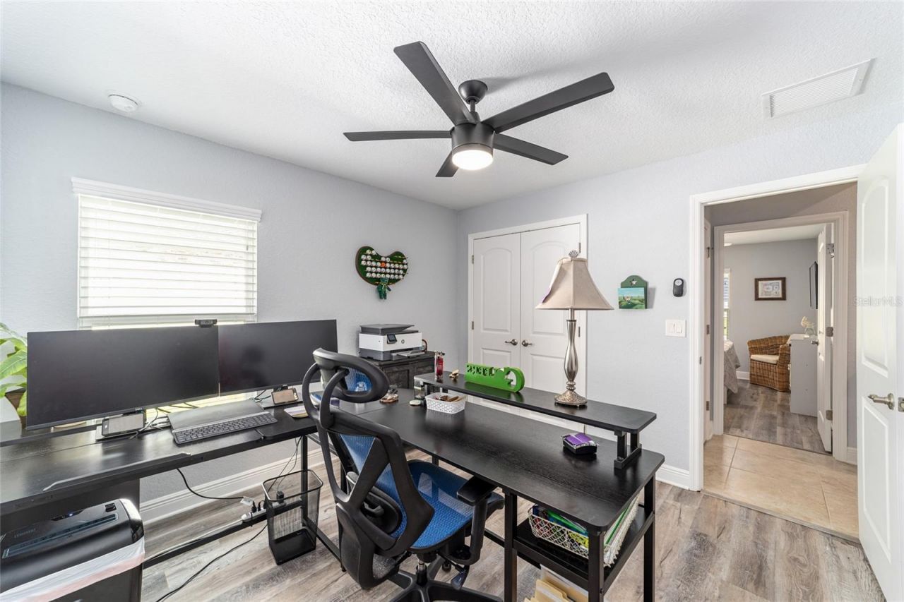6943 SE 11th Place , Ocala, FL 34472 Photo