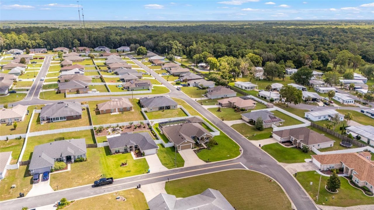 6943 SE 11th Place , Ocala, FL 34472 Photo