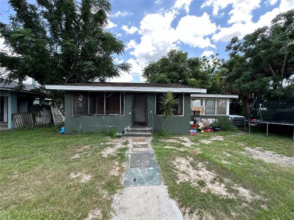 1105 NE 1ST STREET , MULBERRY, FL 33860