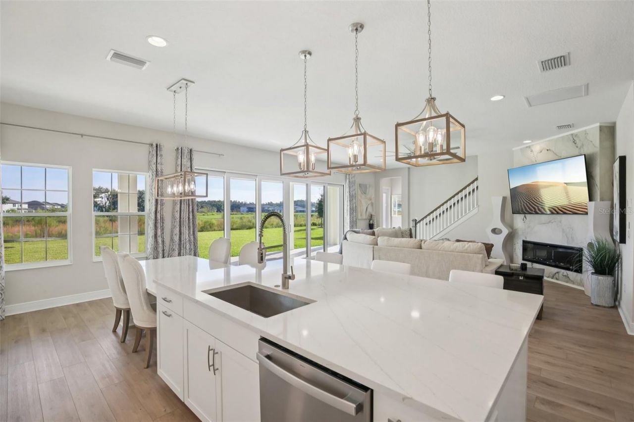 14930 Rider Pass Drive , Lithia, FL 33547 Photo