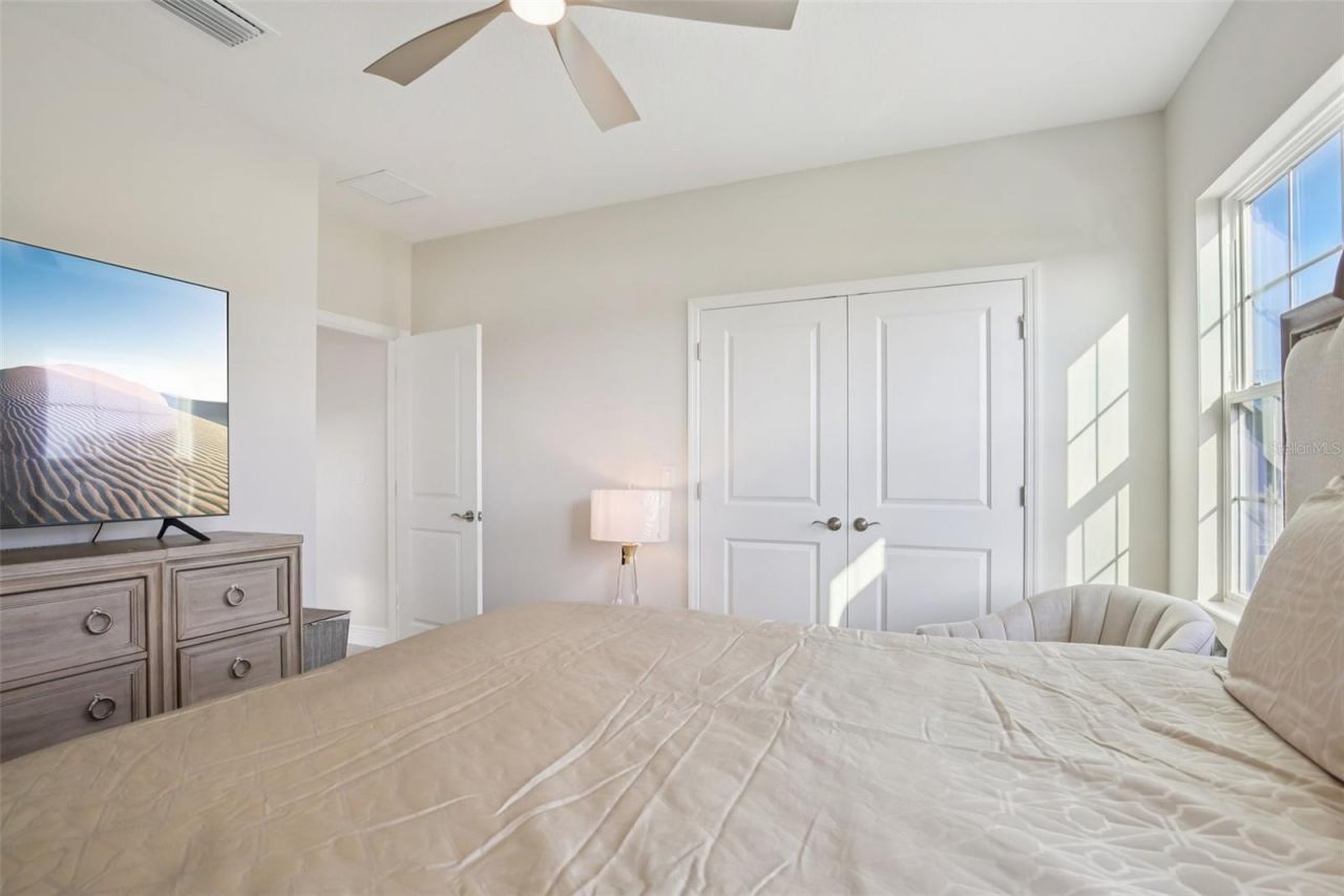 14930 Rider Pass Drive , Lithia, FL 33547 Photo