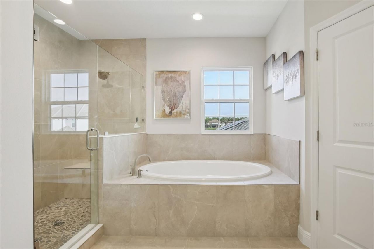 14930 Rider Pass Drive , Lithia, FL 33547 Photo
