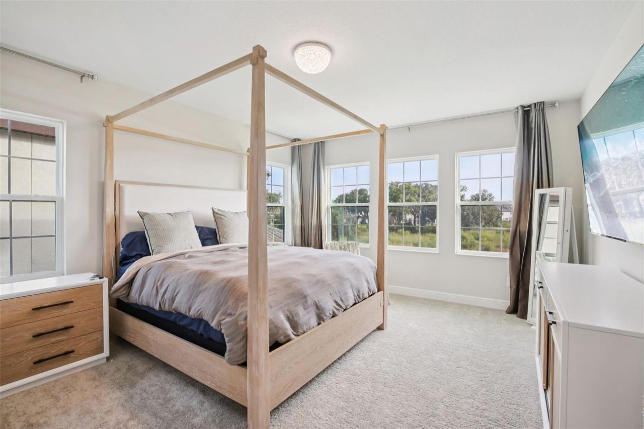 14930 Rider Pass Drive , Lithia, FL 33547 Photo