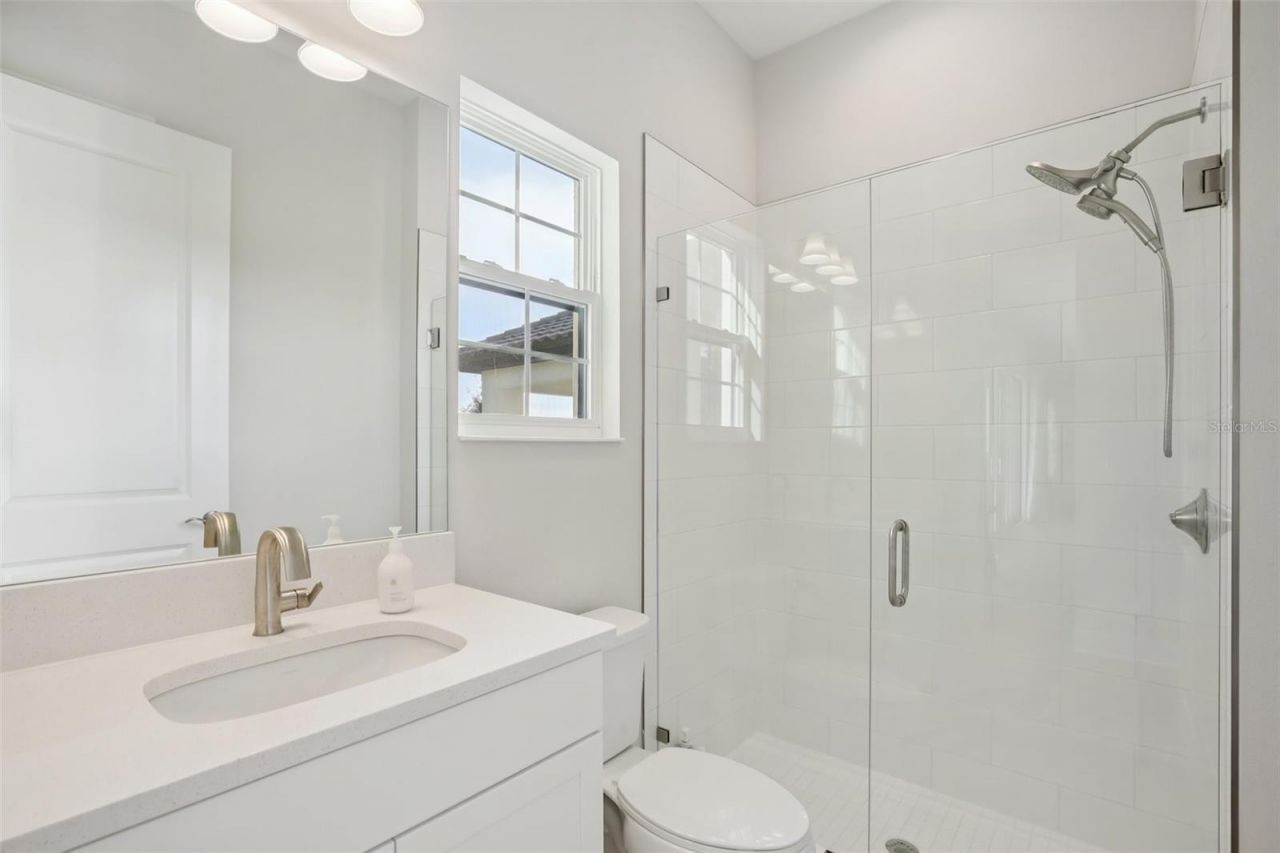 14930 Rider Pass Drive , Lithia, FL 33547 Photo