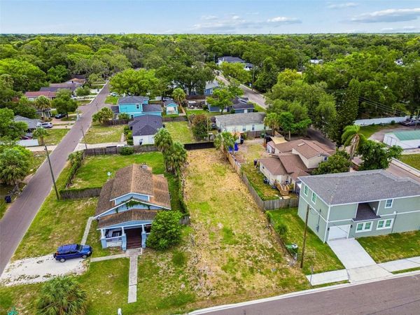 4805 N 10TH STREET , TAMPA, FL 33603