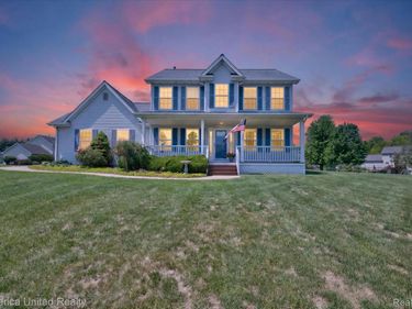 14458 Oak Leaf Trail, Fenton Township, Mi 48451