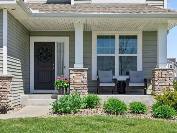 15711 Fair Hill Way, Saint Paul, MN 55124