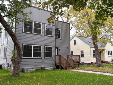 5424 32nd Avenue S, Minneapolis, MN 55417