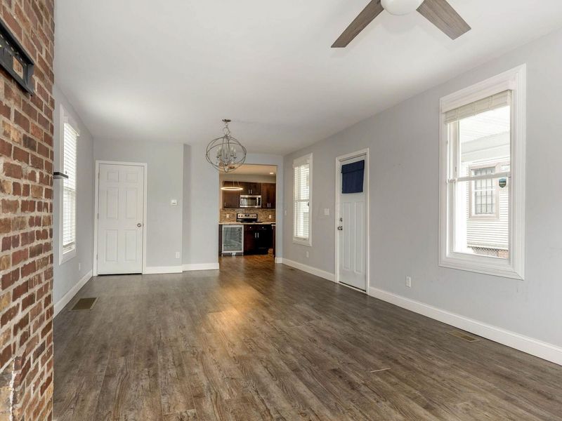 717 Siebert Street, Columbus, OH 43206 Photo 5