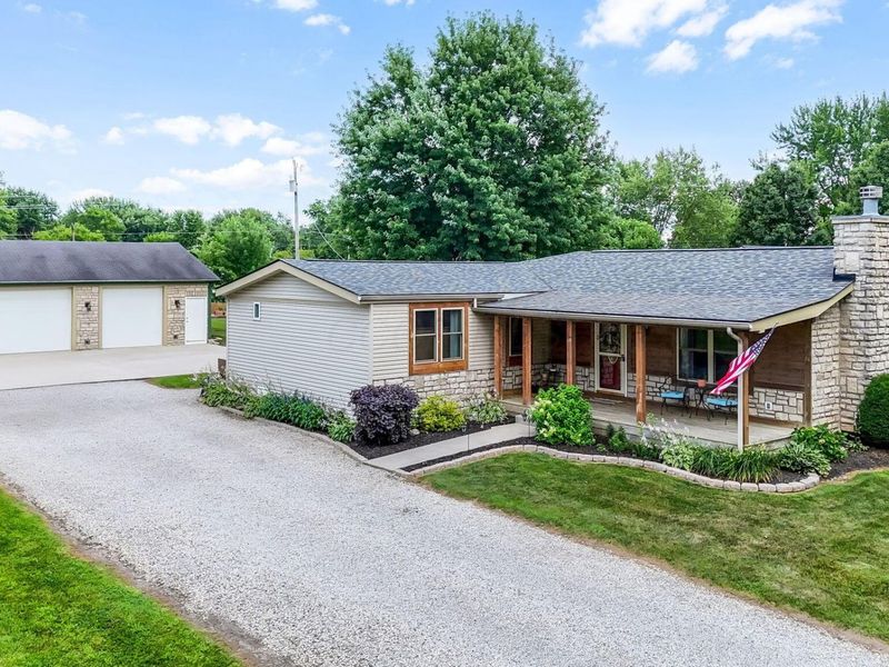 61 7th Avenue SW, Etna, OH 43062 Photo 1