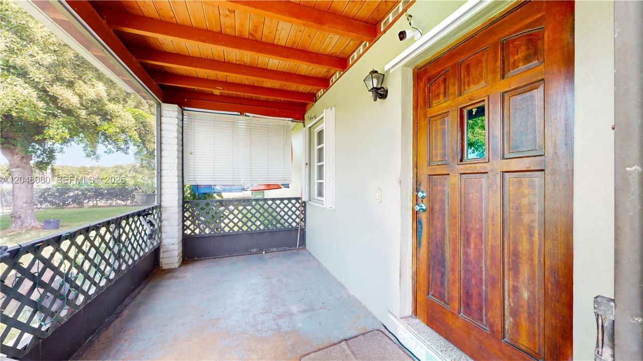 1560 NE 12th St, Homestead, FL 33033 Photo