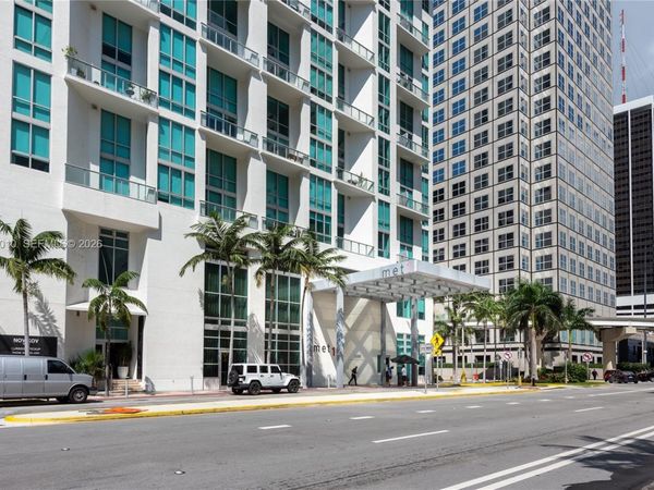300 S Biscayne Blvd , Unit T-2814, Miami, FL 33131