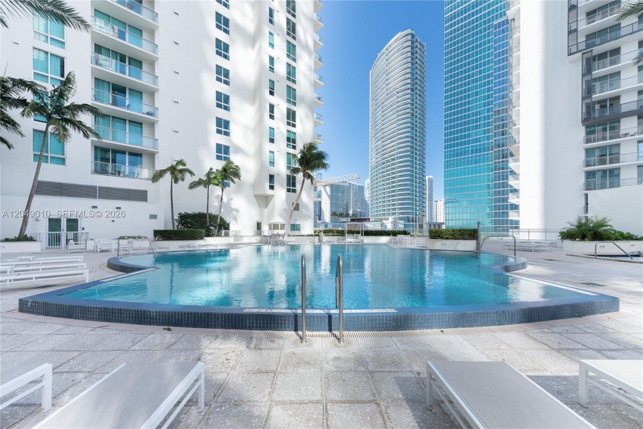 300 S Biscayne Blvd , Unit T-2814, Miami, FL 33131 Photo