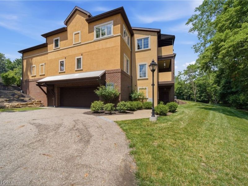 1412 S Main Street, Unit 103, North Canton, OH 44720 Photo 2