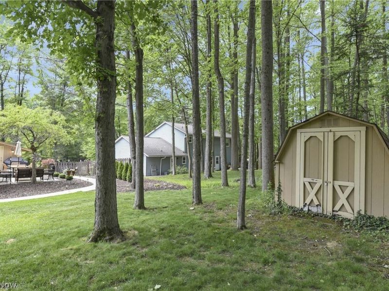 11344 Fawn Meadow Lane, Strongsville, OH 44149 Photo 34