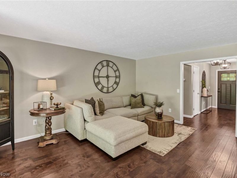 11344 Fawn Meadow Lane, Strongsville, OH 44149 Photo 4