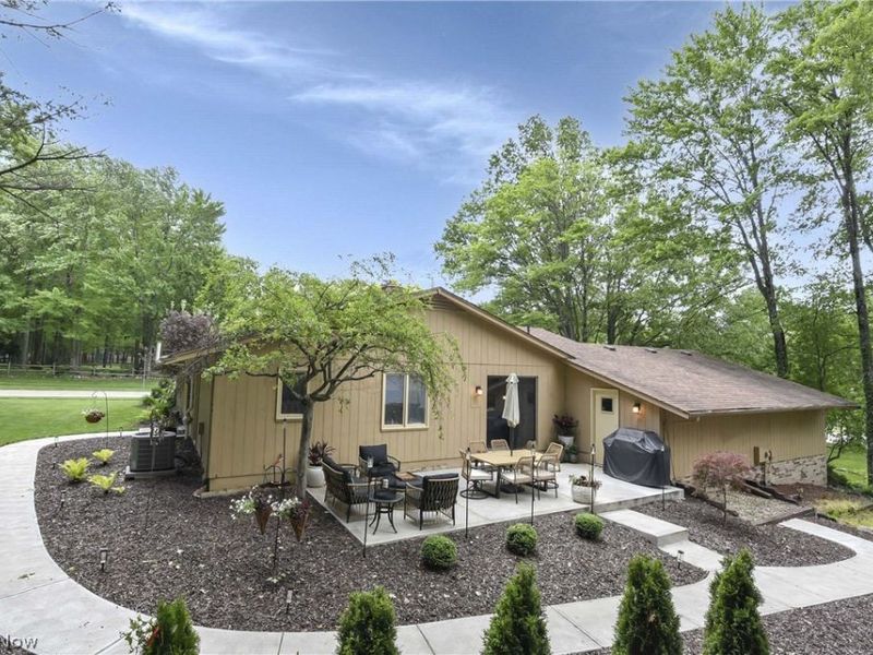 11344 Fawn Meadow Lane, Strongsville, OH 44149 Photo 5