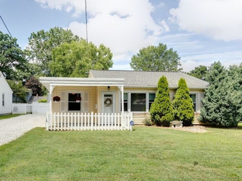 349 Stanford Street, Akron, OH 44314 Photo 1