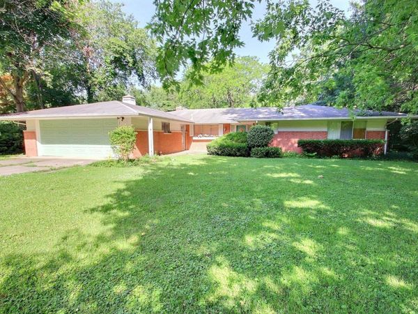 3217 Oswego Avenue, Fort Wayne, IN 46805