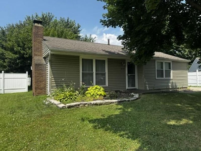 375 Westport Drive, Groveport, OH 43125 Photo 1