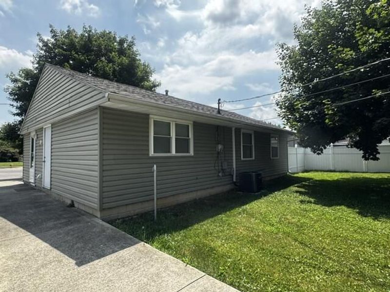375 Westport Drive, Groveport, OH 43125 Photo 27