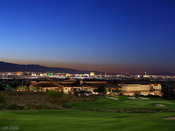 495 Rock Peak Drive , Henderson, NV 89012